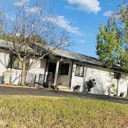 Family Friendly, 3 Bedroom House, With King Bed For Up To 15 - Bbq - Internet - Jet Tub Auburn Extérieur photo